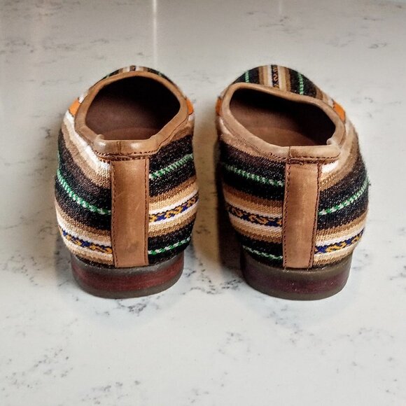 Fortress of Inca Fabric Stripe Flats - Sz 6 - Picture 3 of 6